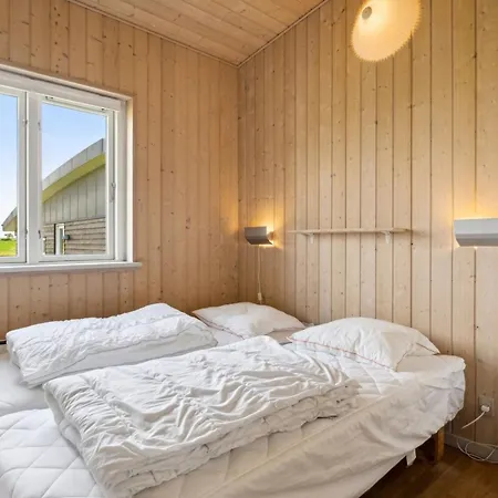 Holiday home Gudbrand - 500m From The Sea By Interhome